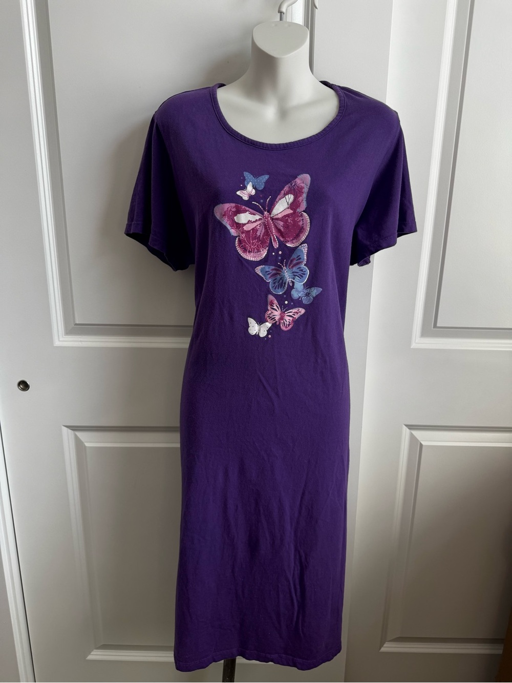 Purple Butterfly Short-Sleeve Nightgown